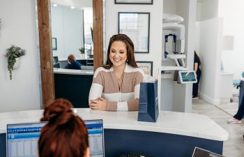 front desk receptionist