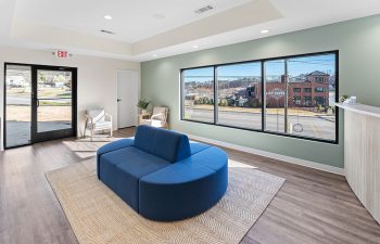 Confident Cumming location