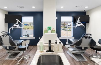 Confident Cumming location