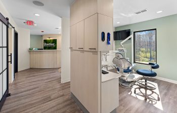 Confident Cumming location